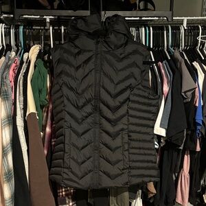 Women's Black Puffer Vest